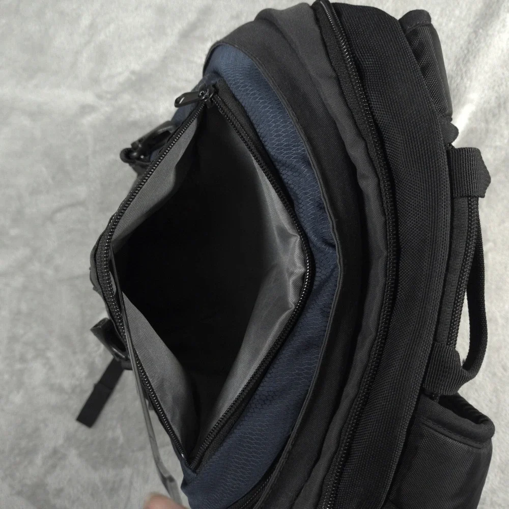 Eagle Creek Voyage Backpack Mens Large Gray Blue Ripstop Travel Daypack Hiking